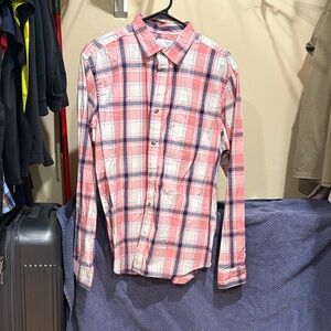 Used Men’s L Pink/Blue Old Navy Plaid Button Shirt